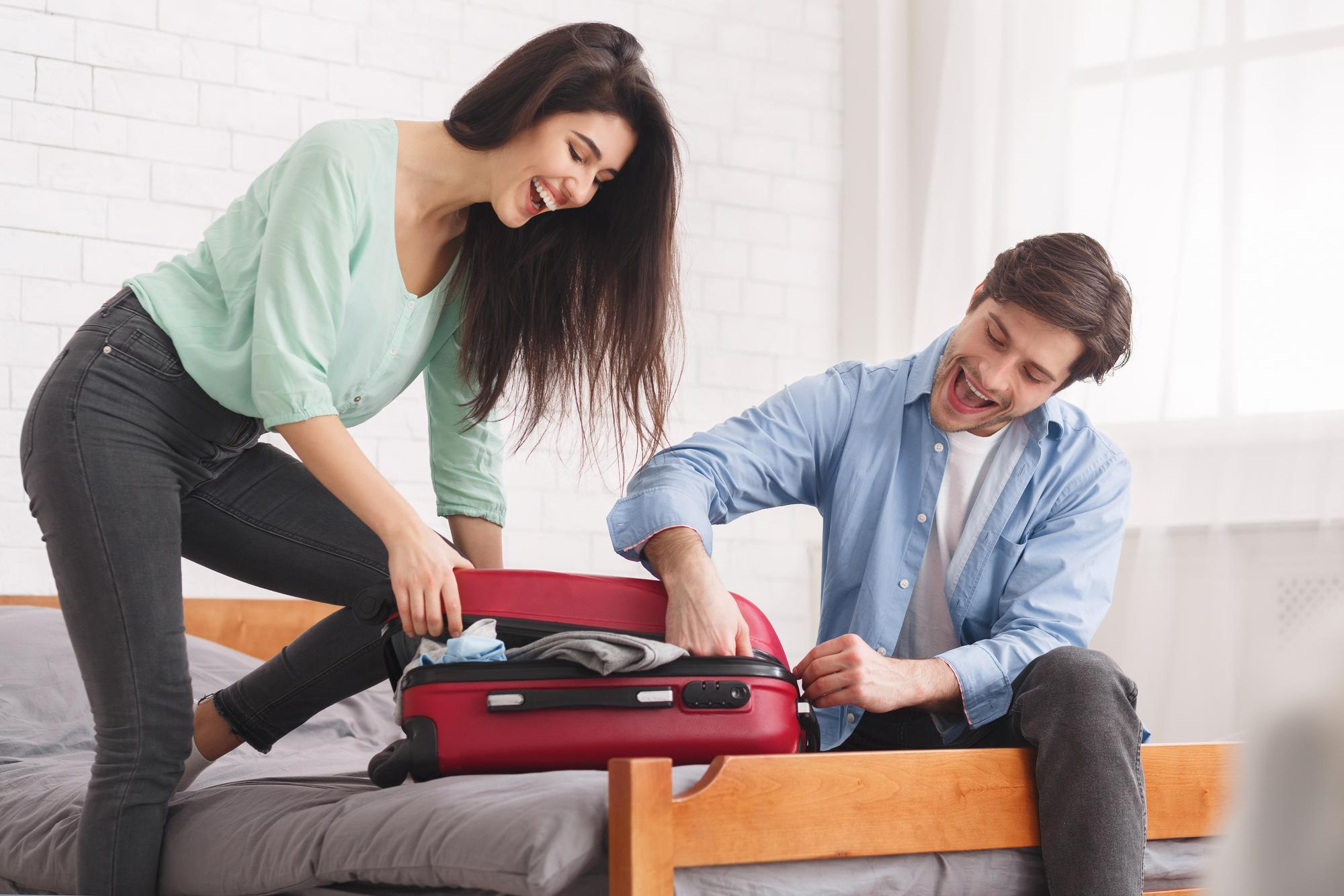 Weekend getaways packages for couples - What to pack