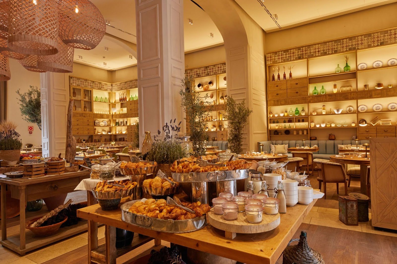 Large breakfast buffet with many options of breads