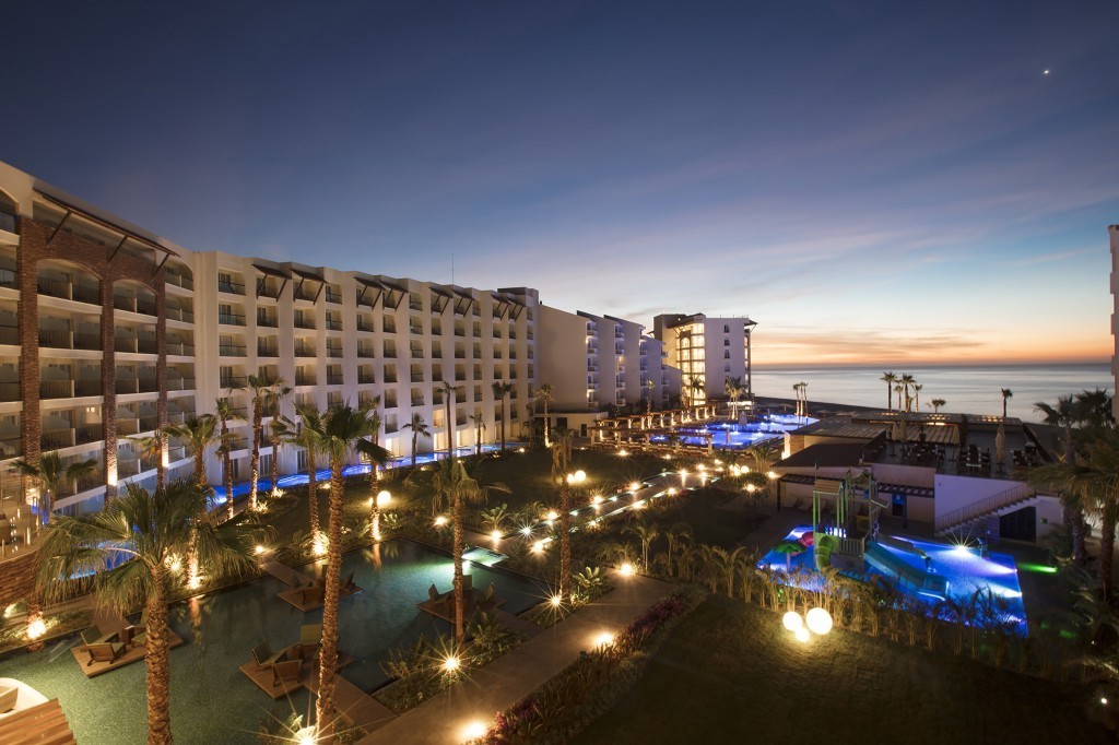 Reflect Krystal Grand Los Cabos