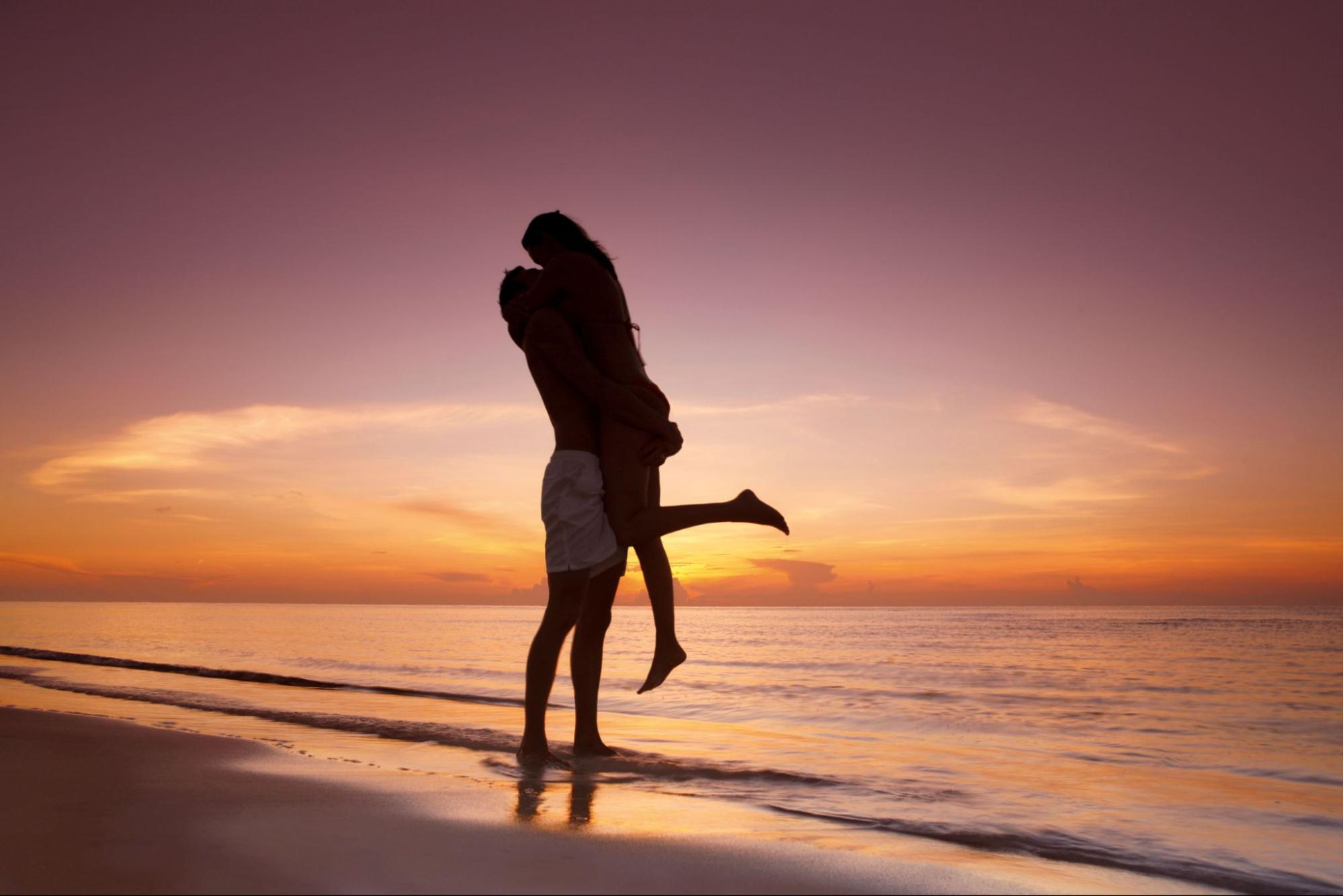 Preferential rates for honeymooners - Weekend getaways for couples