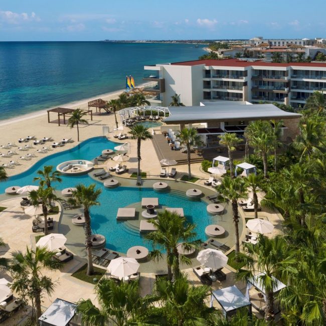 Romantic getaways in Cancun - Secrets Riviera Cancun Resort & Spa