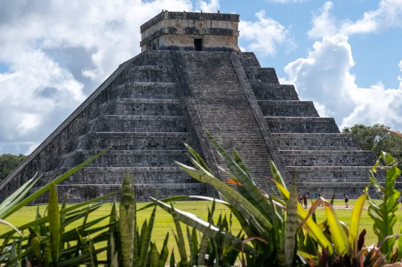 the "El Castillo" pyramid