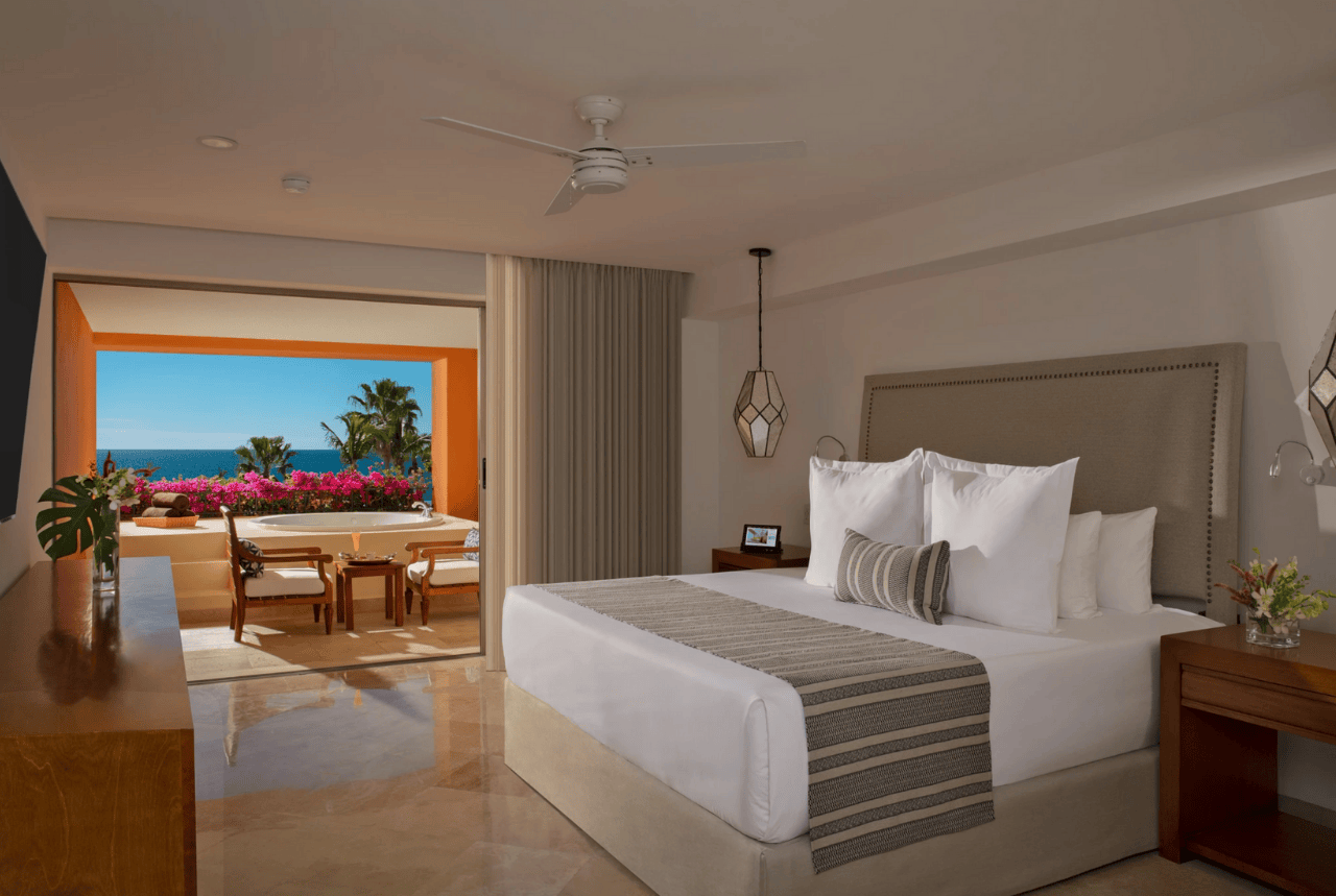 room with outdoor jacuzzi and panoramic ocean view zoëtry casa del mar los cabos