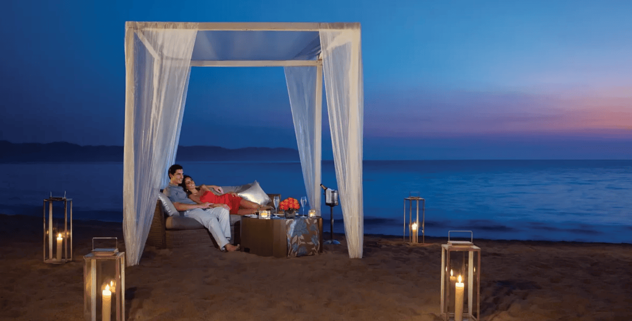 private romantic dining secrets vallarta bay puerto vallarta