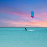 kite,surfing,at,palm,beach,on,aruba,island,in,the