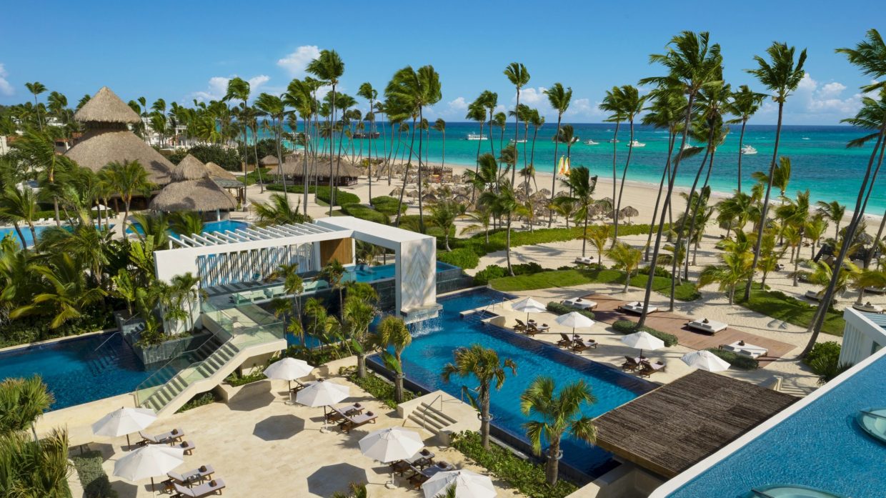 Secrets Royal Beach Secrets Royal Beach