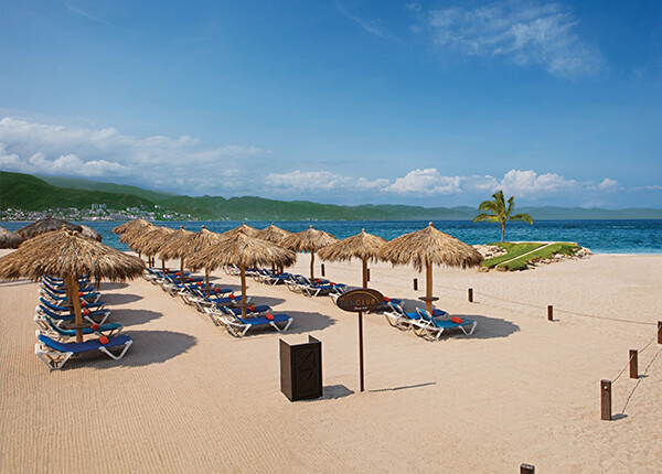 Beachfront scene in Riviera Nayarit